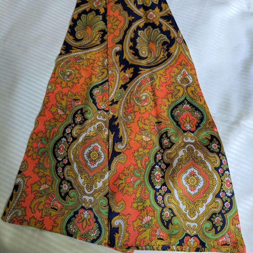 COPY - Vintage Paisley Neck scarf